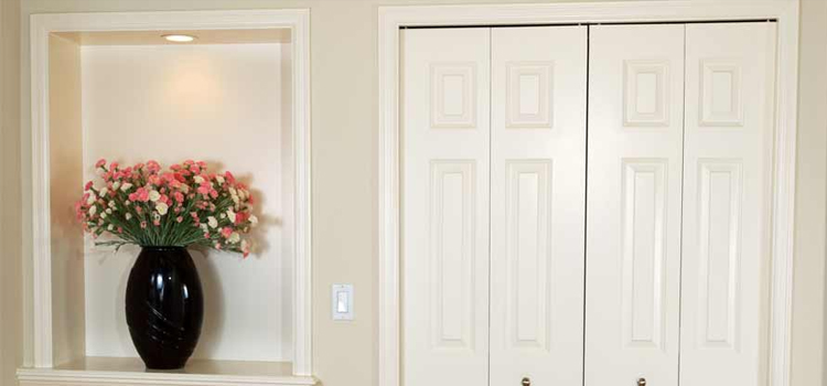 residential closet door repair in Winter Haven